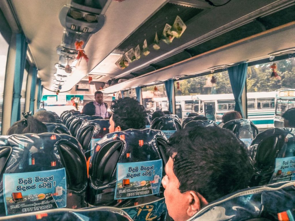 autobus colombo a galle